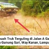 Lagi? Sebuah Truk Terguling Akibat Jalan Rusak Parah, Ketua DPC Kostrat Way Kanan Minta Pemprov Lampung Diperbaiki